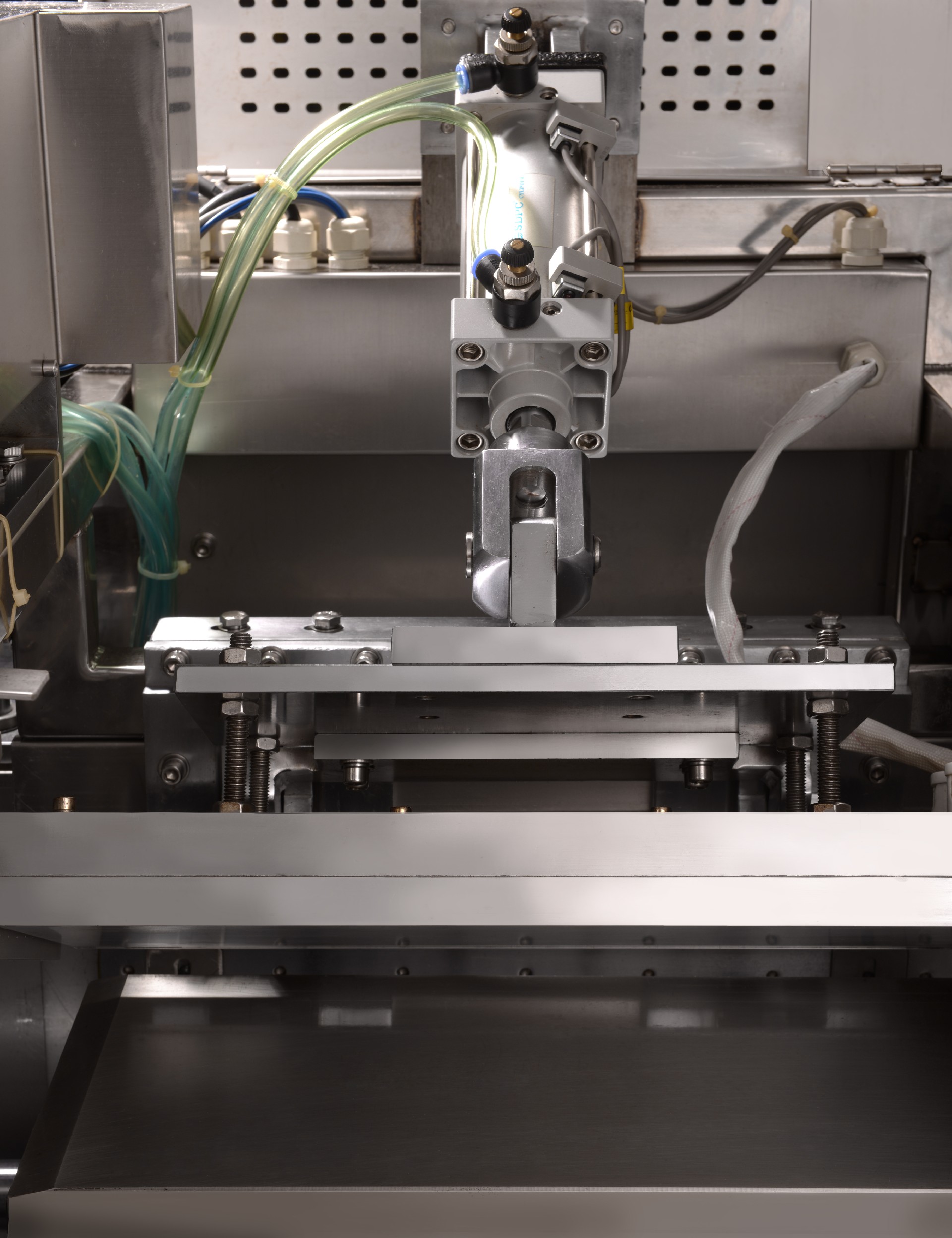 GL-05   Gas Automatic Wafer Egg Roll Machine