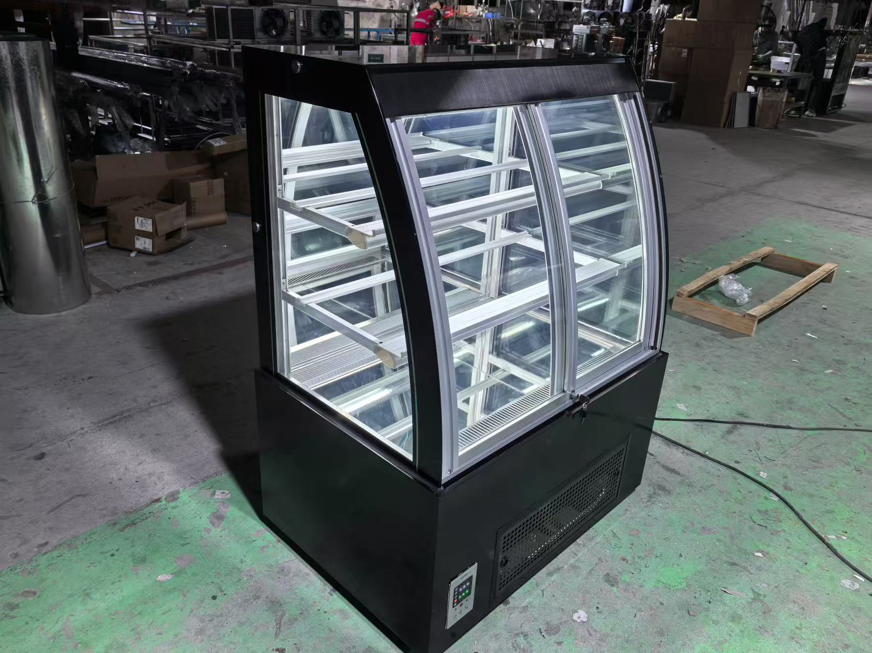 GL-180  ARC-SHAPED CAKE CABINET